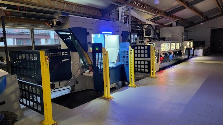 Hala z linią produkcyjną WD 191 po modernizacji automatyki